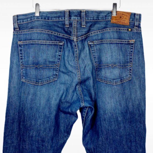 Lucky Brand 481 Relaxed Straight Jeans | 38x32 - Picture 7 of 10